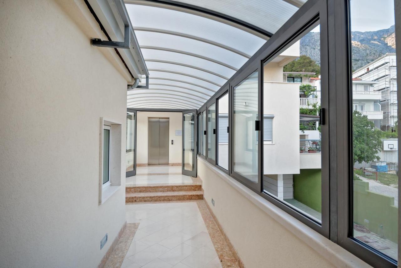 Apartmani Putnik Baska Voda Bagian luar foto